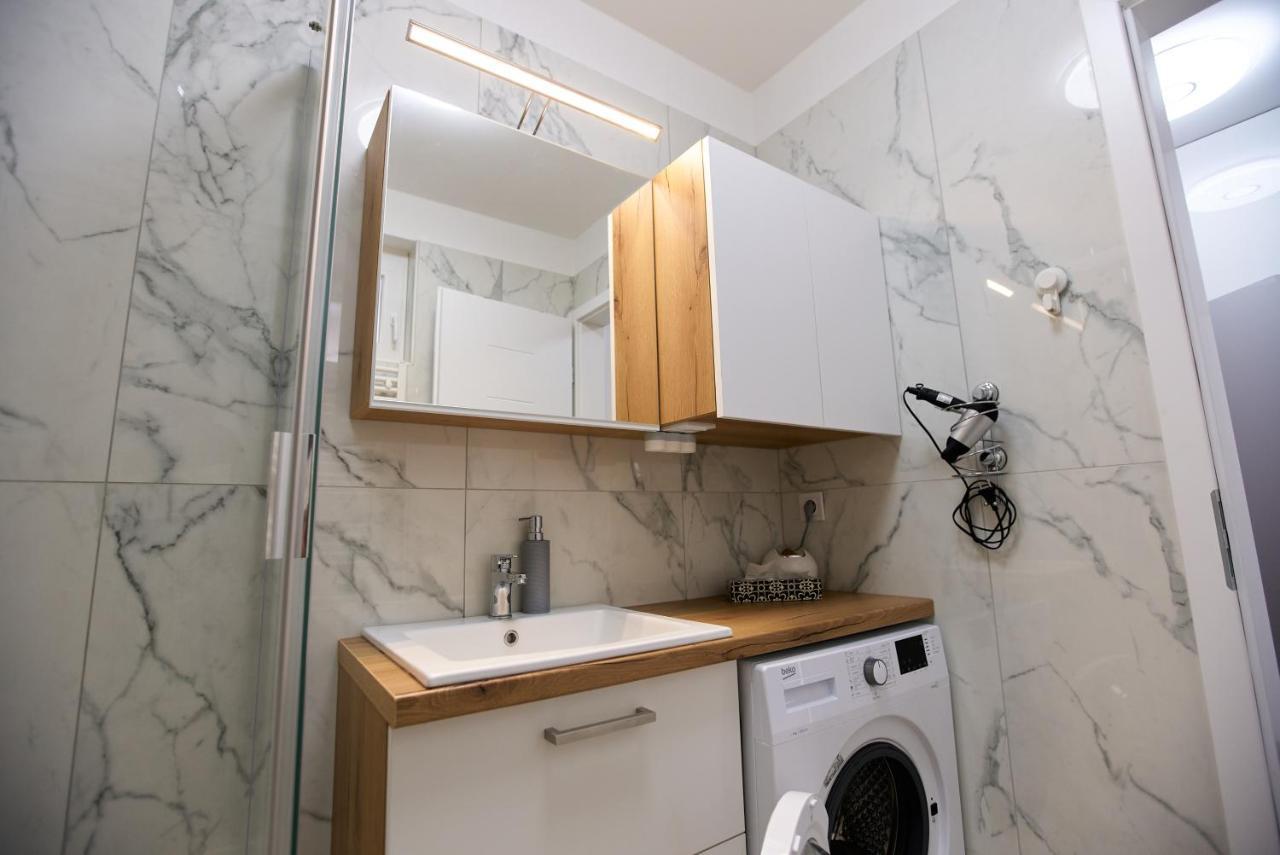 Apartament Starlight Bronze Szeged- Exclusive Zewnętrze zdjęcie