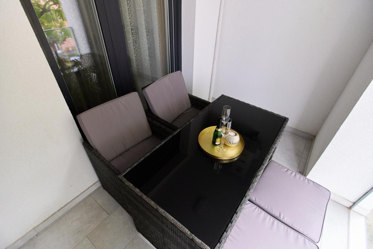 Apartament Starlight Bronze Szeged- Exclusive Zewnętrze zdjęcie