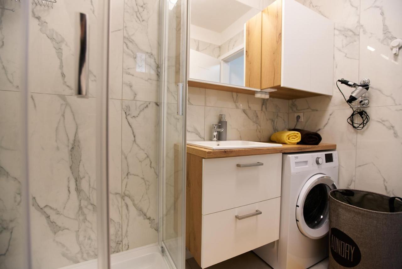 Apartament Starlight Bronze Szeged- Exclusive Zewnętrze zdjęcie