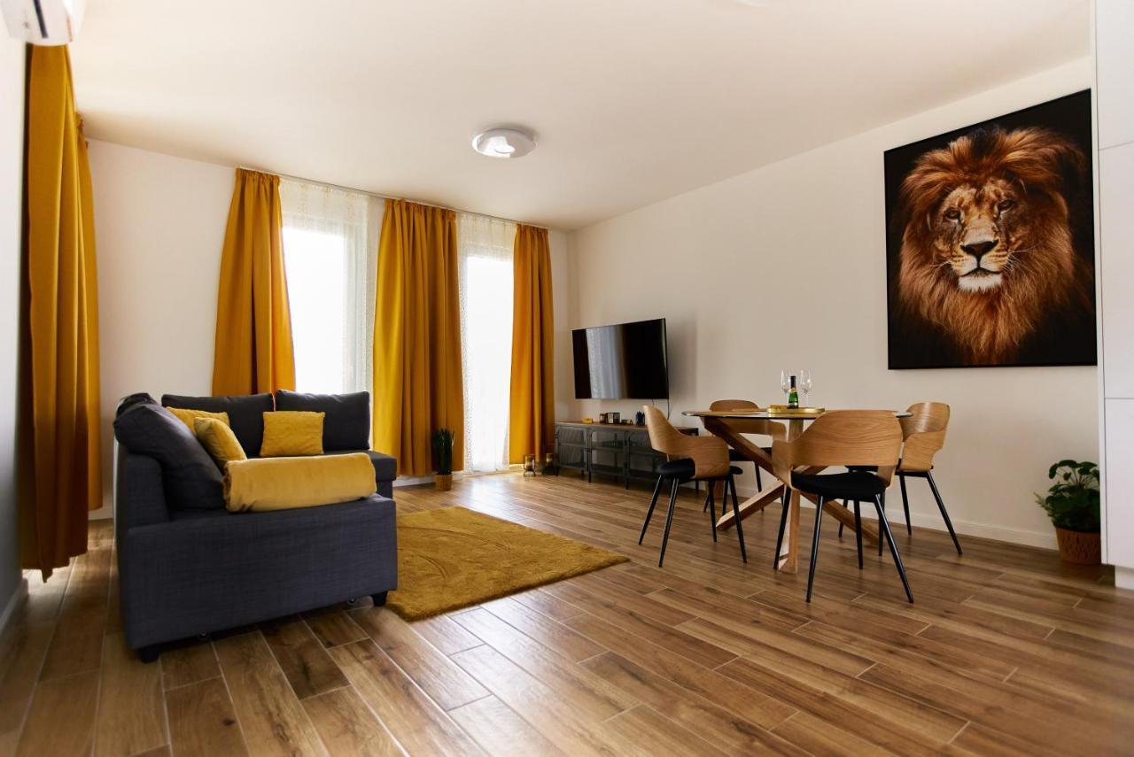 Apartament Starlight Bronze Szeged- Exclusive Zewnętrze zdjęcie