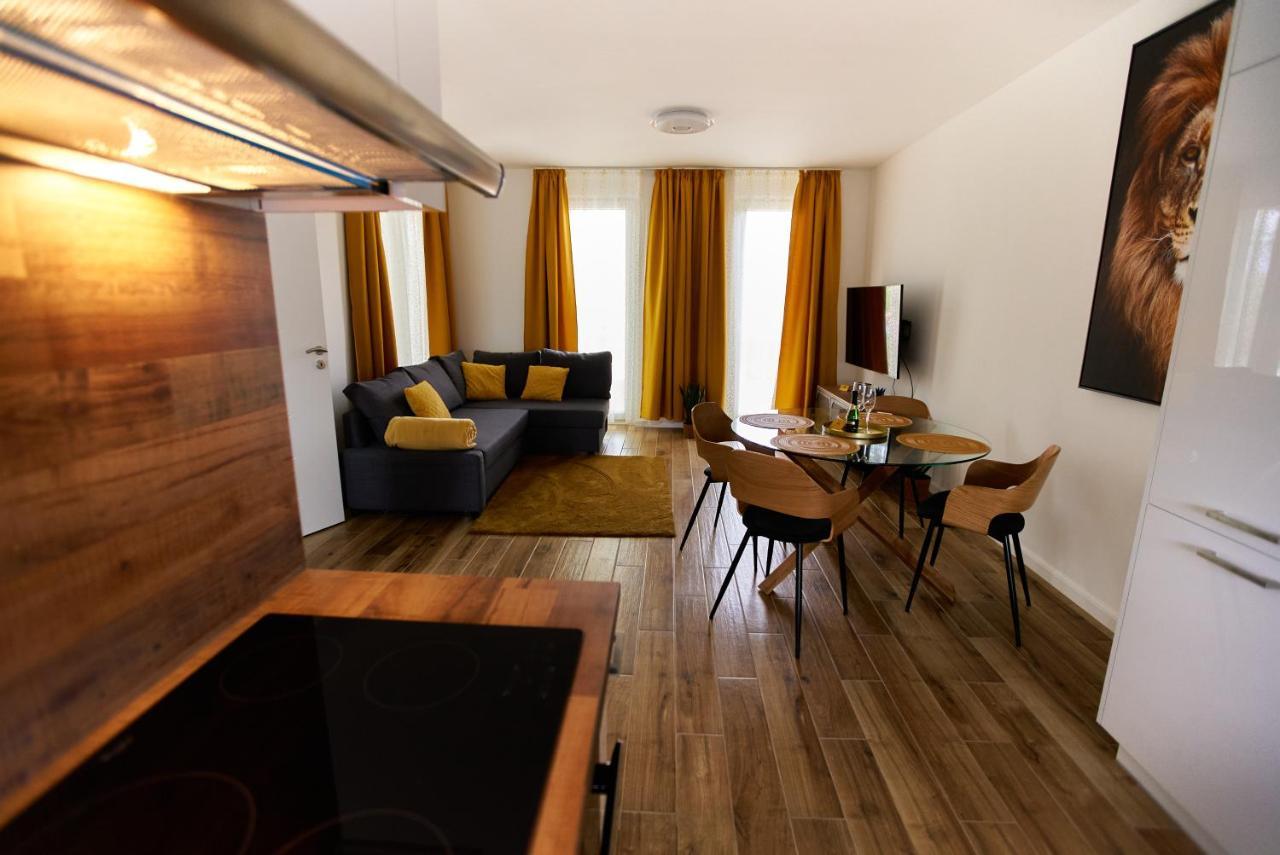 Apartament Starlight Bronze Szeged- Exclusive Zewnętrze zdjęcie