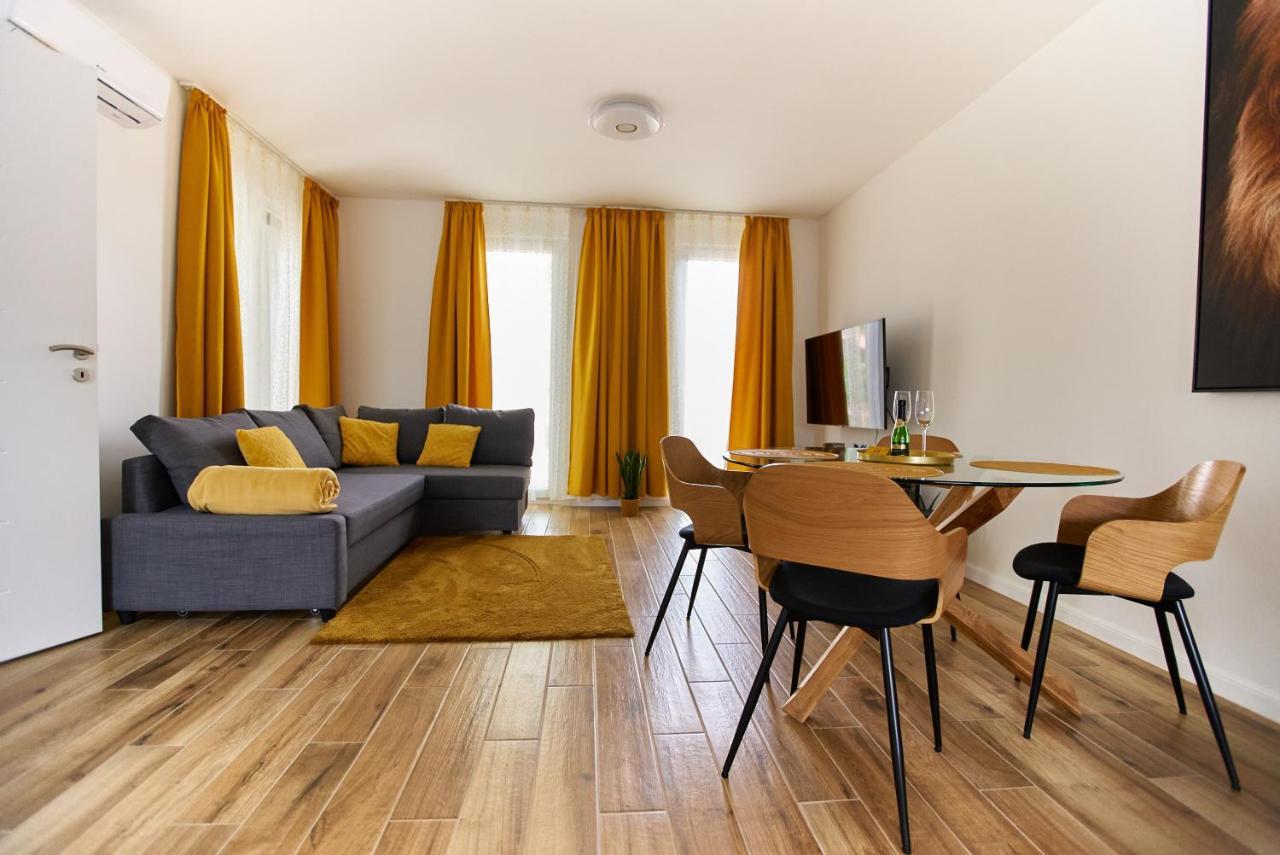 Apartament Starlight Bronze Szeged- Exclusive Zewnętrze zdjęcie